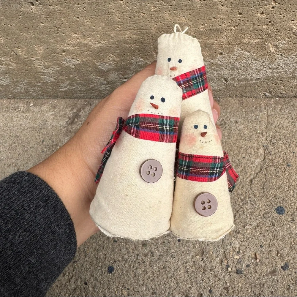 Three Snowman Plush Ornament Snowman Family Rustic Christmas Simple‎